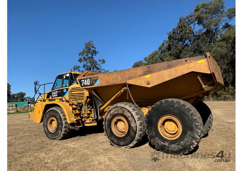 Used Caterpillar 740 Articulated Off Highway Truck Dump Trucks in ...