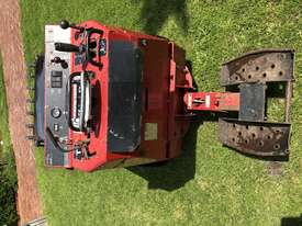 Toro tx525 wide mini digger  - picture2' - Click to enlarge