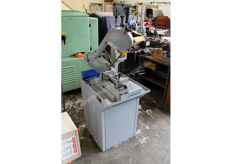 caption SM BS135A Horizontal Bandsaw (240 volt)