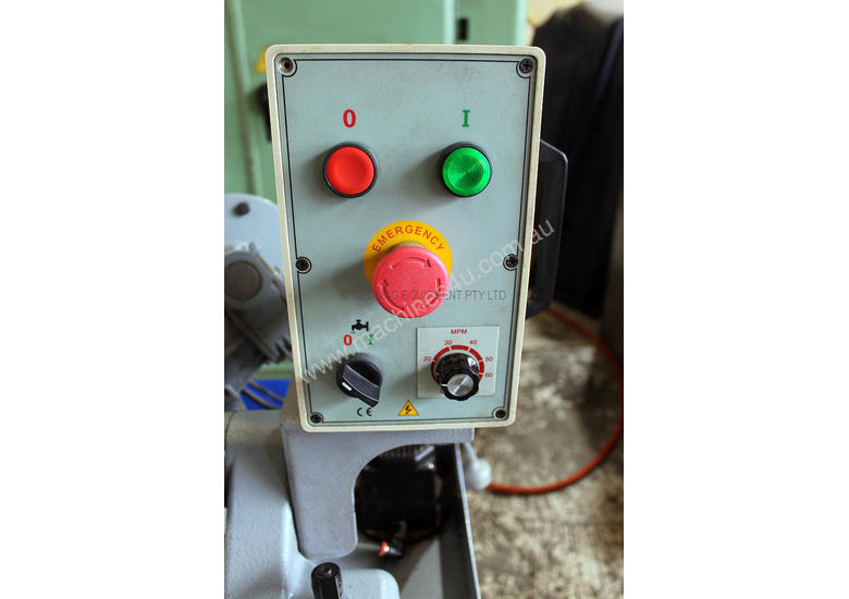 caption SM BS135A Horizontal Bandsaw (240 volt)