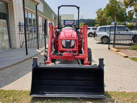 TYM Tractor 50HP with 4 in 1 Loader! - picture1' - Click to enlarge