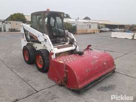 2007 Bobcat S150 - picture2' - Click to enlarge