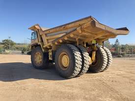 Komatsu 785-3 Dump Truck - picture1' - Click to enlarge