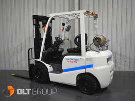 Unicarrier Nissan 2.5 Tonne Forklift 933 Hours 2018 Model Container Mast 4.8m Lift - picture0' - Click to enlarge