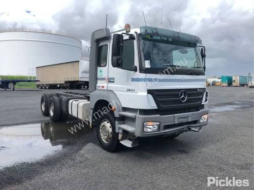 2008 Mercedes Benz Axor 2633