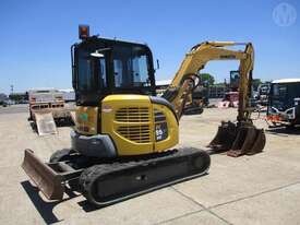 Komatsu PC55MR-3 - picture1' - Click to enlarge