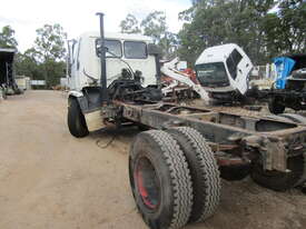 1993 Hino FF2H Wrecking Stock #1794 - picture1' - Click to enlarge