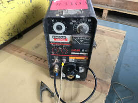 Lincoln LN25 MIG Welder Remote Wire Feeder Suitcase Heavy Duty Industrial - picture0' - Click to enlarge
