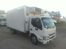 Hino Dutro 300 - picture0' - Click to enlarge
