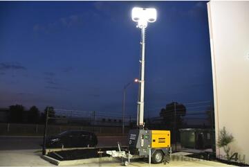 LIGHT TOWER 3 POD LIGHT TRAILER MOUNTED