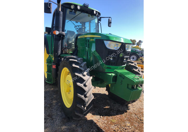 caption John Deere 6110 FWA/4WD Tractor