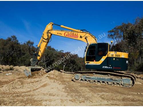 23T Zero Swing Excavator Hyundai R235LCR-9 for hire