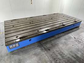 STOLLE - T-slotted floorplate - picture1' - Click to enlarge