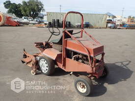 TORO RIDE ON LAWN MOWER - picture1' - Click to enlarge