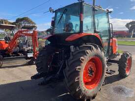 Kubota M 8200  DT - picture2' - Click to enlarge