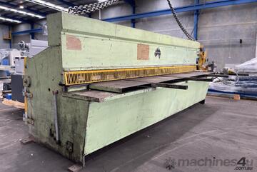 Aussie Icon - Australian Made WESTGATE 3650mm x 5MM (3mm Stainless) Hydraulic Guillotine.