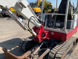 3.5t Excavator - Takeuchi TB235 - picture0' - Click to enlarge