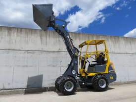 2022 Eurotrac W11 Mini Loader  - picture0' - Click to enlarge