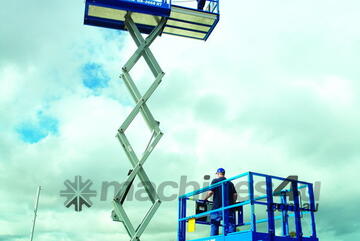 GENIE 2668RT DIESEL SCISSOR LIFT GENIE 2668RT DIESEL SCISSOR LIFT