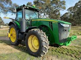 John Deere 8260R - picture0' - Click to enlarge