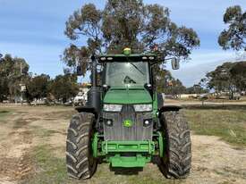 John Deere 8260R - picture2' - Click to enlarge