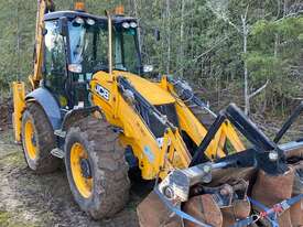 JCB 4CX ECO Backhoe - picture1' - Click to enlarge