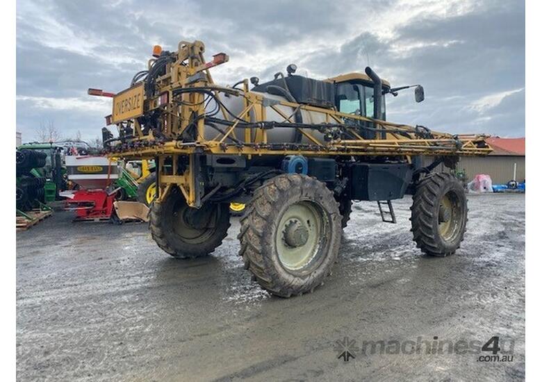 caption 2014 Croplands Rogator RG1100 Sprayers