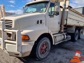 1998 FORD L-SERIES TIP TRUCK 6x4 - picture0' - Click to enlarge