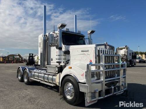 2002 Kenworth T904