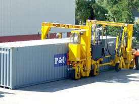 Mobicon 2T Mini-Straddle Carrier - picture1' - Click to enlarge