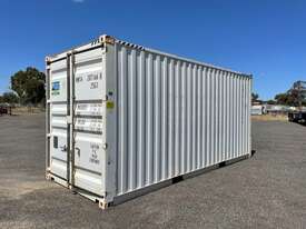 Donga 20ft Container Self contained bed/bath/AC/hot water - picture0' - Click to enlarge