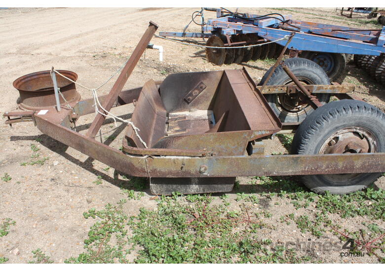 Used Not Specified Unknown Trailing Tractor scoop 3PL Dirt Scoops in , Listed on Machines4u
