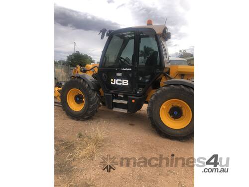 JCB 531/70 Telescopic handler with forks and 1 mt bucket