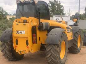 JCB 531/70 Telescopic handler with forks and 1 mt bucket - picture0' - Click to enlarge