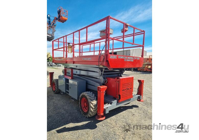caption SKYJACK SJ9241 41ft Rough Terrain Scissor Lift
