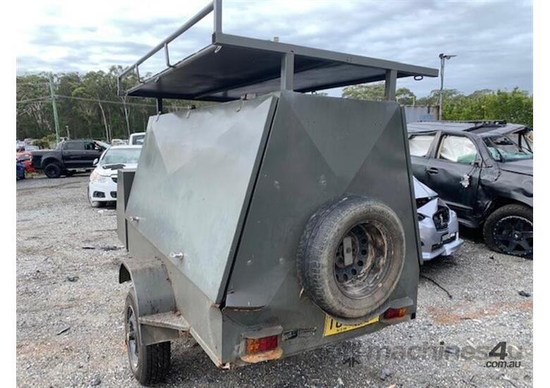 Buy Used Hans Hans LT102 Trailer Box Trailer in , Listed on Machines4u