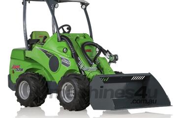 Avant 528 Articulated Mini Loader w Telescopic Boom