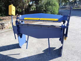 Manual Pan Brake Sheet Folder - 1220mm Long - picture0' - Click to enlarge