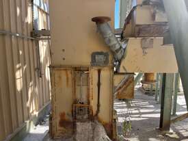 Belt Bucket Elevator - picture1' - Click to enlarge