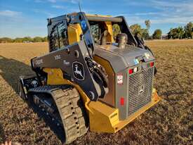 John Deere 331G Tracked Skid steer  - picture2' - Click to enlarge