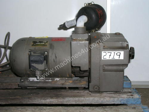 Gebr Becker 010SB Vacuum (Oil Sealed Rotary Vane).