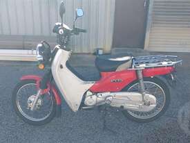 Honda Super CUB - picture2' - Click to enlarge