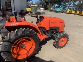 Kubota L3800HD compact tractor for sasle - picture0' - Click to enlarge