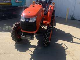 Kubota L3800HD compact tractor for sasle - picture2' - Click to enlarge