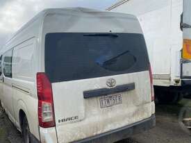 Toyota Hiace - picture1' - Click to enlarge