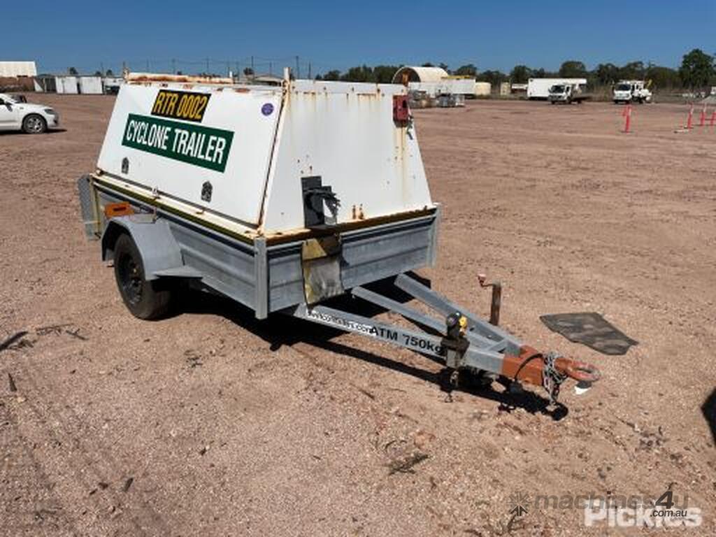 Buy Used 2008 swiftco 2008 Swiftco Single Axle Tool Trailer Trailers in ...