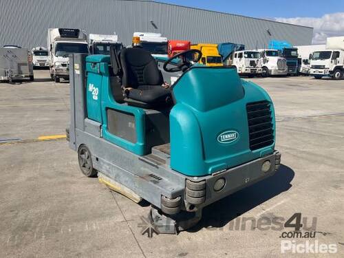 Tennant M20 Ride On Scrubber