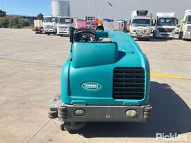 Tennant M20 Ride On Scrubber - picture0' - Click to enlarge