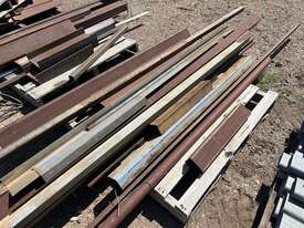 Pallet of Steel - picture0' - Click to enlarge