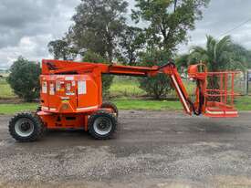 Genie Z34/22 Boom Lift Access & Height Safety - picture0' - Click to enlarge